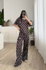 Şeritli Puantiyeli Kısa Kol Eşofman Takım Kahverengi - Görsel 2