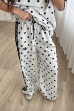 Şeritli Puantiyeli Kısa Kol Eşofman Takım Beyaz - Görsel 3