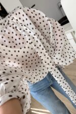 Fularlı Yarasa Kol Puantiyeli Bluz Krem - Görsel 3