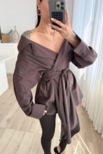 Kruvaze Yaka Geniş Omuz Gömlek Kahverengi - Görsel 2