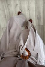 Benek Tokalı Pileli Tensel Pantolon Vizon - Görsel 2