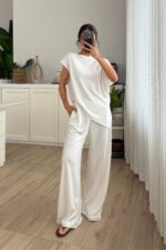 Brn Oversize Asimetrik Tişört Pantolon Takım Beyaz