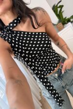 Fularlı Tek Omuz Puantiyeli Bluz Siyah - Görsel 2