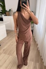 Asimetrik Kayık Yaka Bluz Pantolon Kahverengi - Görsel 2