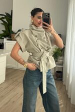 Kısa Kollu Dik Yaka Trenç Taş