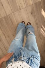 Ew Bol Paça Dizi Yırtık Açık Mavi Jean - Görsel 3