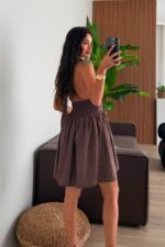 Beli Drapeli Gül Tokalı Mini Elbise Kahverengi - Görsel 3