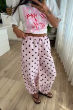 Paçası Lastikli Puantiyeli Pantolon Pembe - Görsel 2